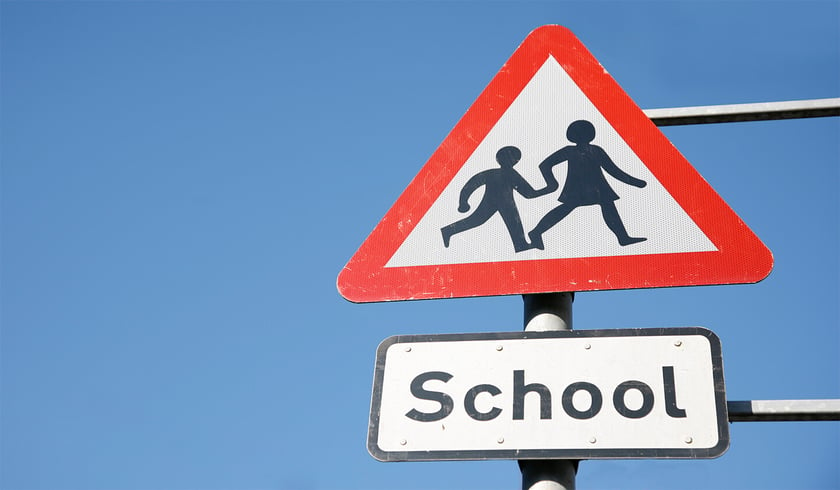 school warning sign